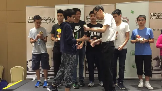 ROYALCHESS student with Coach Tigran
